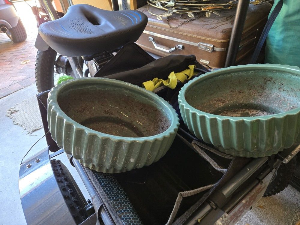 2 Green Plant Pots