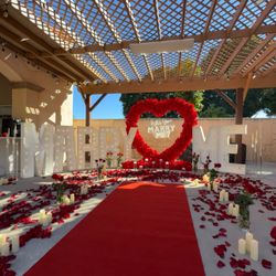 Marry Me Letters Corazon Rojo Candles 