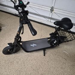 Phantom R1 Pro Electric Seated Scooter