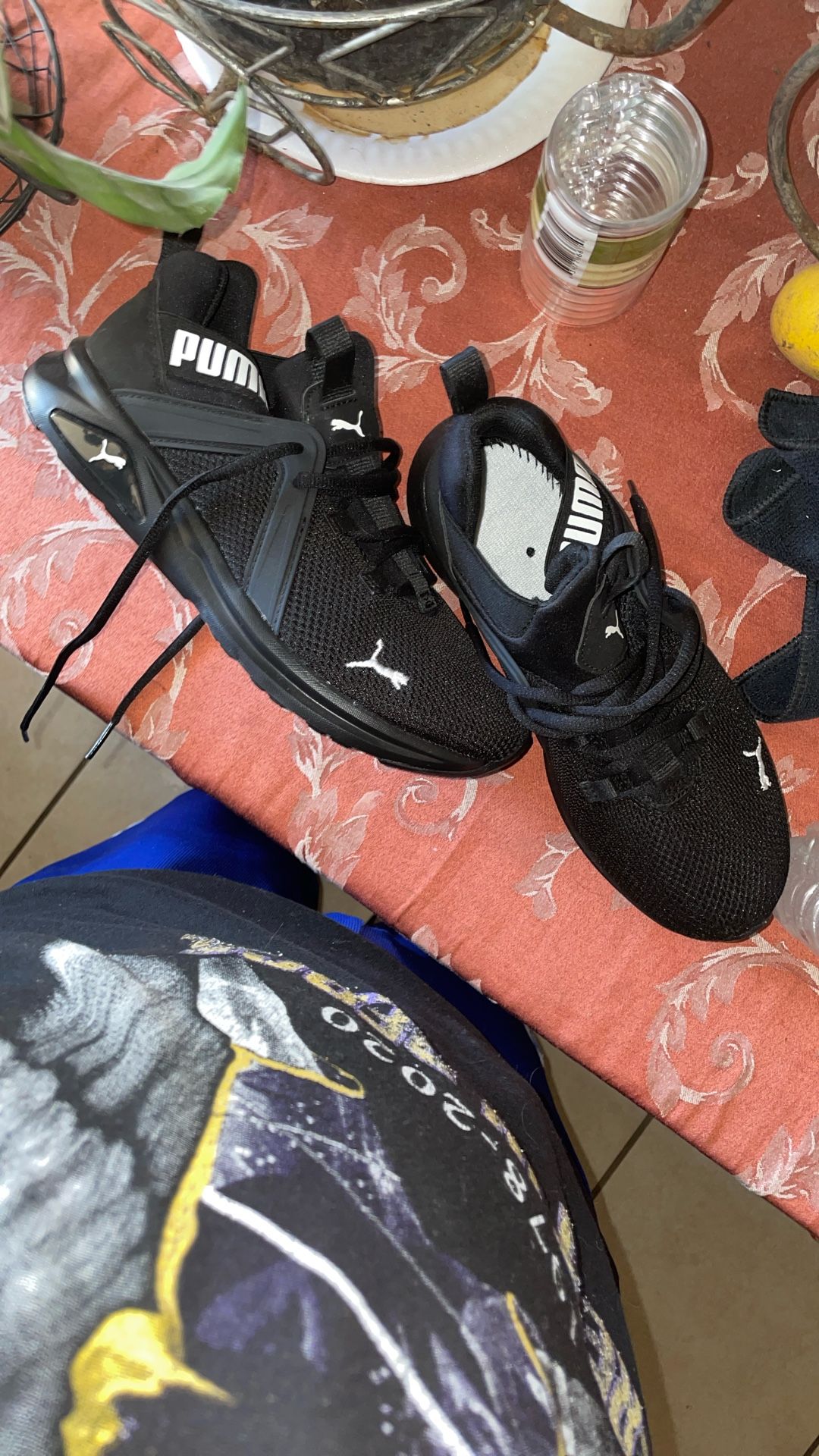 Black Pumas Size 7.5