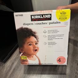 Diapers 4 