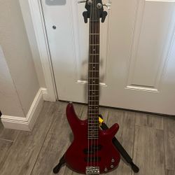 Ibanez bass with Fender Rumble 15 Amp