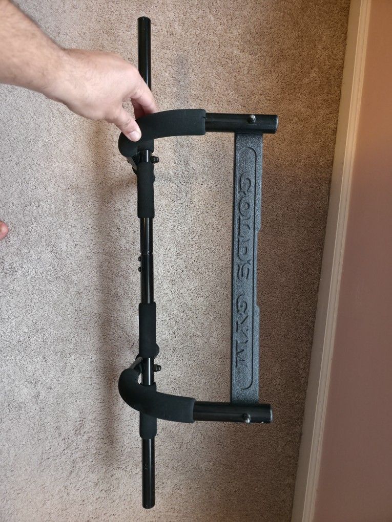 Pull Up Bar
