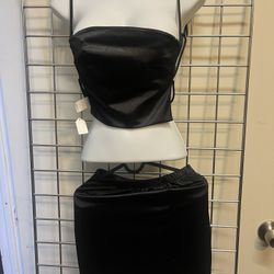 Two Piece Set