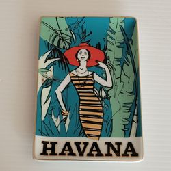 Rosanna Patio Party Havana Porcelain Trinket Tray (Art by Francesca Rosati, 4" x 6").
Pre-owned, very good shape, no chips or cracks.
Please see the