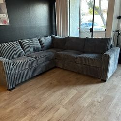 4-Piece Sectional Set W/ Ottoman
One-Arm Loveseat x 2 + Corner Wedge + Cocktail Ottoman

Color: Dark Gray