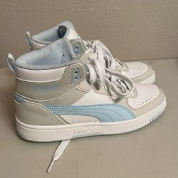 Puma High Top Women’s Size 7.5