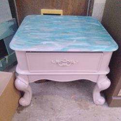 $100 Large Side Table With Drawer
