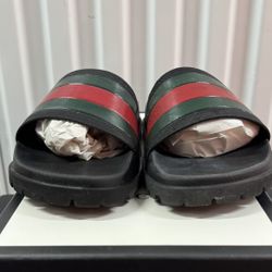 Gucci Slides Mens Size 8 Authentic 💯 