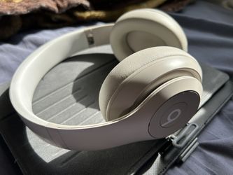 Beats Studio Pros