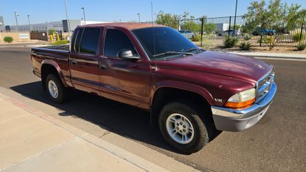 Dodge  dakota  4x4 v6
