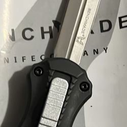 Switch Blade ,OTF 