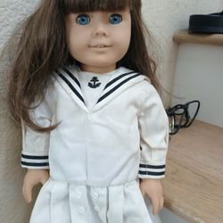 Molly AMERICAN GIRL DOLL IN SAMANTHA OUTFIT
