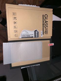XS Max Screen PRO Tempered glass