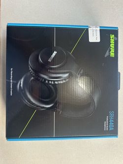 Shure SRH440A Professional Studio Headphones