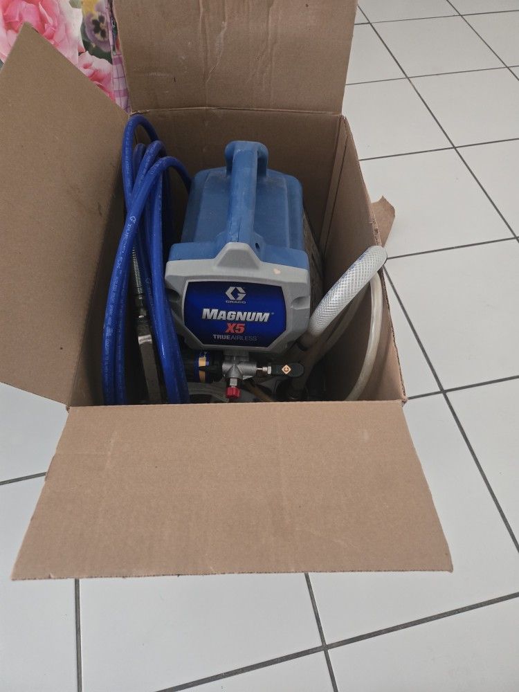 Magnum X5 Paint & Stain Sprayer