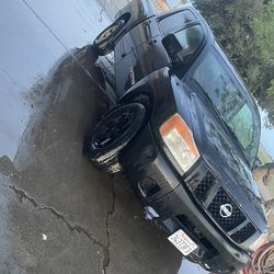 Nissan titán xe 2008