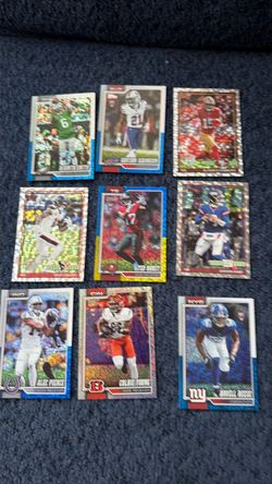 Topps NFL Rookie Football Card Lot of 9