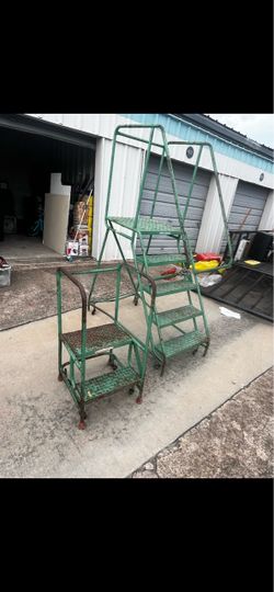 Industrial Rolling Safety Ladder Steps – Set of 2