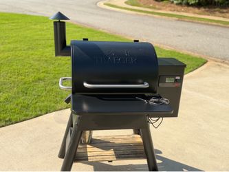 Traeger Pro 575 WiFi Pellet Grill