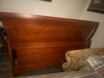 Reverie motorized king bed