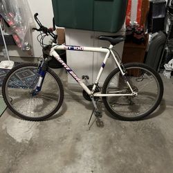 Royal Union Mountain Bike Forrrrrrr Freeeeee Come Get It 