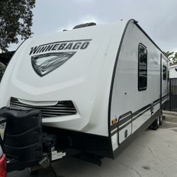 2020 Winnebago Mini 2500RL