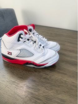 Air Jordan 5 “Fire Red” Black Tongue