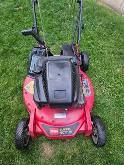 Toro self propelled mower Runs As Is No Warranty Cash Pires $188.00