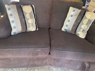 Sofa & Loveseat Set with 8 Original Pillows