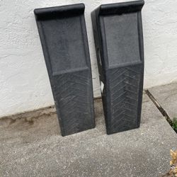 Gently Used Rhino Blitz Ramp