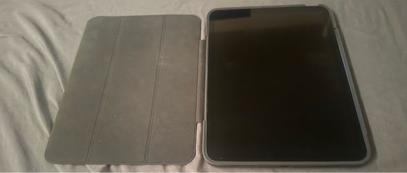 Apple iPad A16 with Folio Case