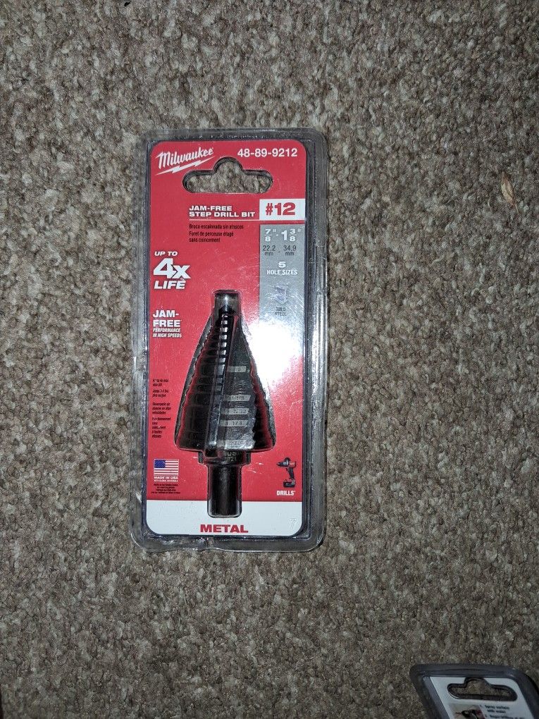Milwaukee Tool Jam Free Drill Bit #12 7/8-1 3/8 In.