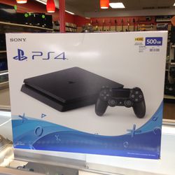 Clean And In Original Box Sony PlayStation 4 PS4 500GB Slim