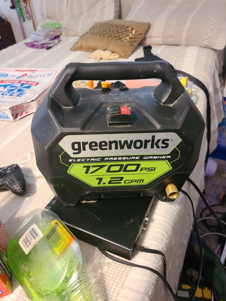 Green Works Electric Pressure Washer
