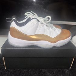 Jordan 11 Retro Low