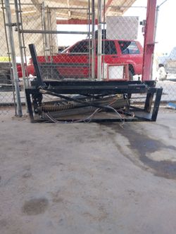 Industrial Electrical gate 4,000 OBO