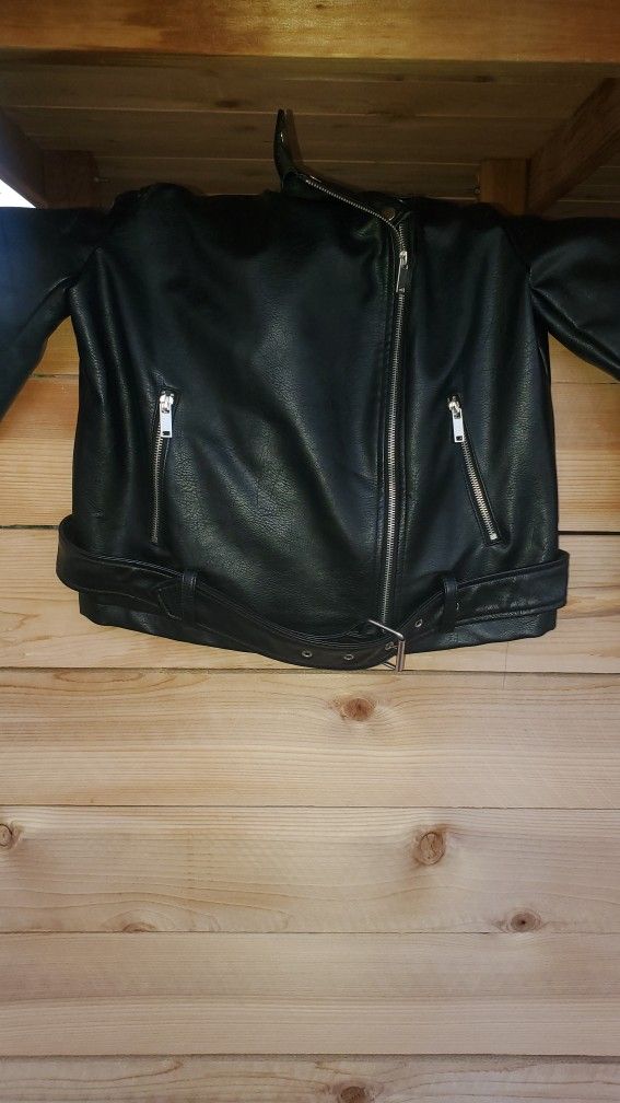 Leather Jacket Forever 21 Kids Size LARGE