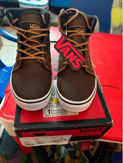 Vans youth size: 1 high top