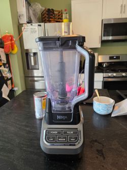 Ninja full size blender