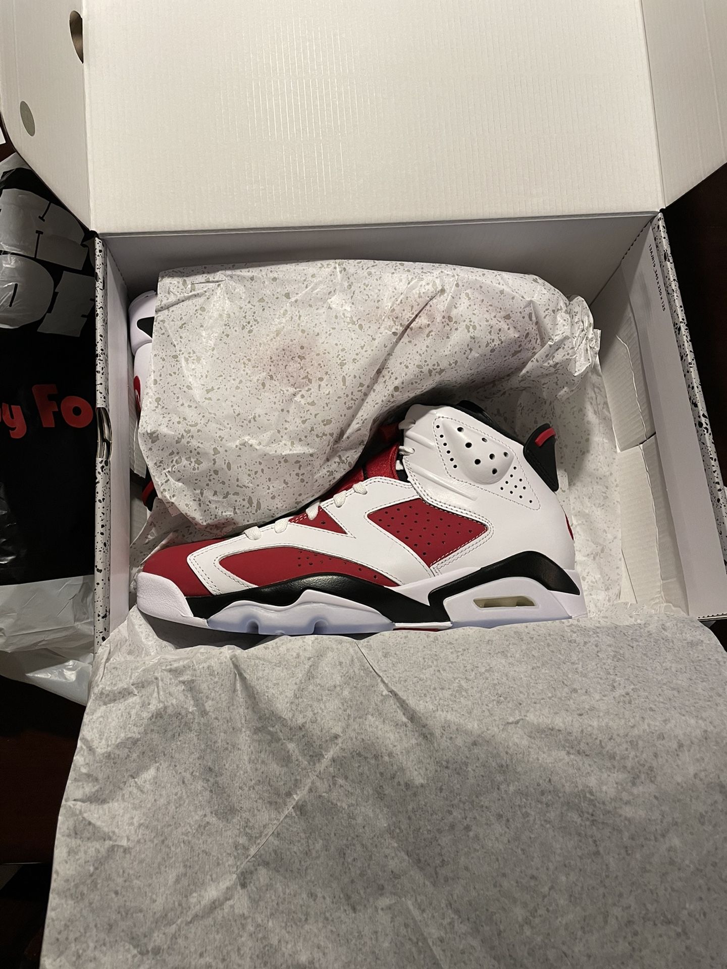 Jordan Retro 6 Carmine