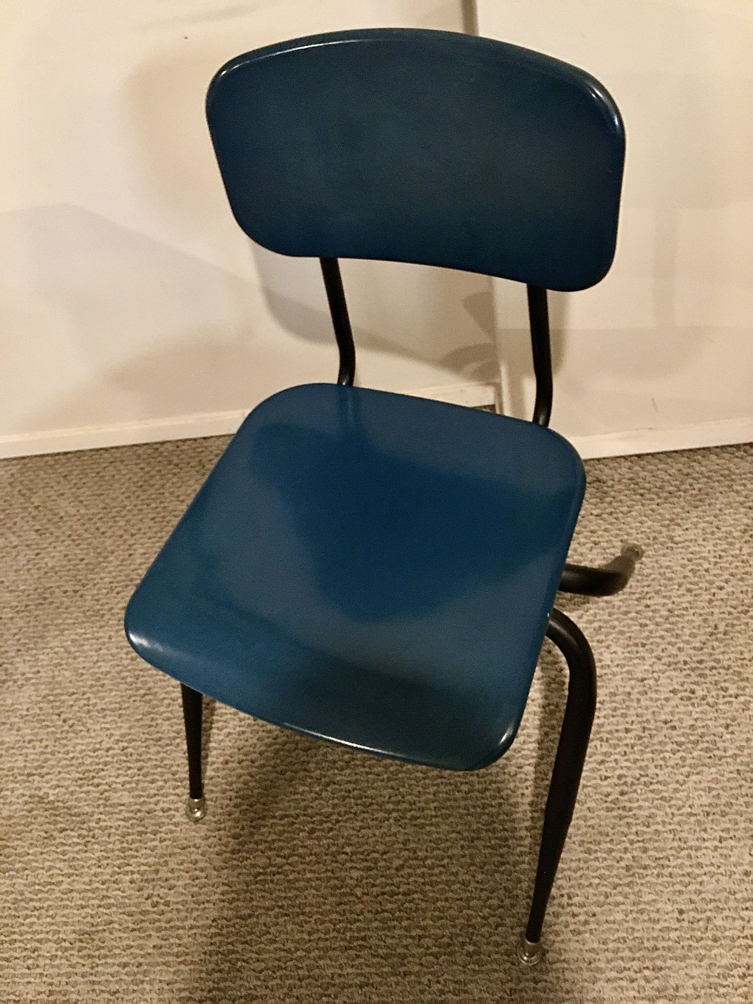 Vintage School Chairs Set Of 4 - Mint Condition