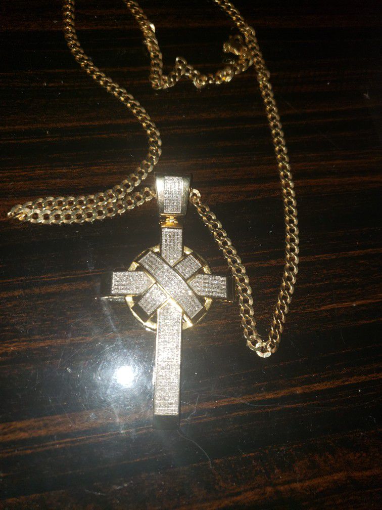 10k  Gold Chain 28" + Real Diamond Pendant 