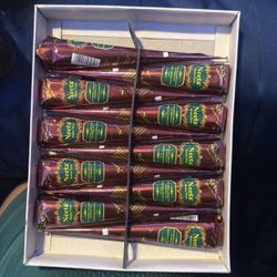 Neeta Henna Paste – 10 Cones Left