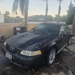 2002 Ford Mustang