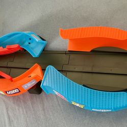 Disney Pixar Cars Launch & Criss-Cross Playset