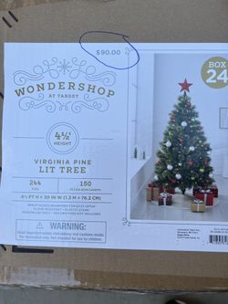 4.5ft Christmas Tree With Lights And Decor