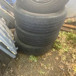 Cuatro Llantas Para Troca 265/ 60/18.  FIRESTONE