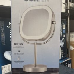 Conair LED Double-Sided 1x/10x Magnification Rechargeable Mirror. New In Box 