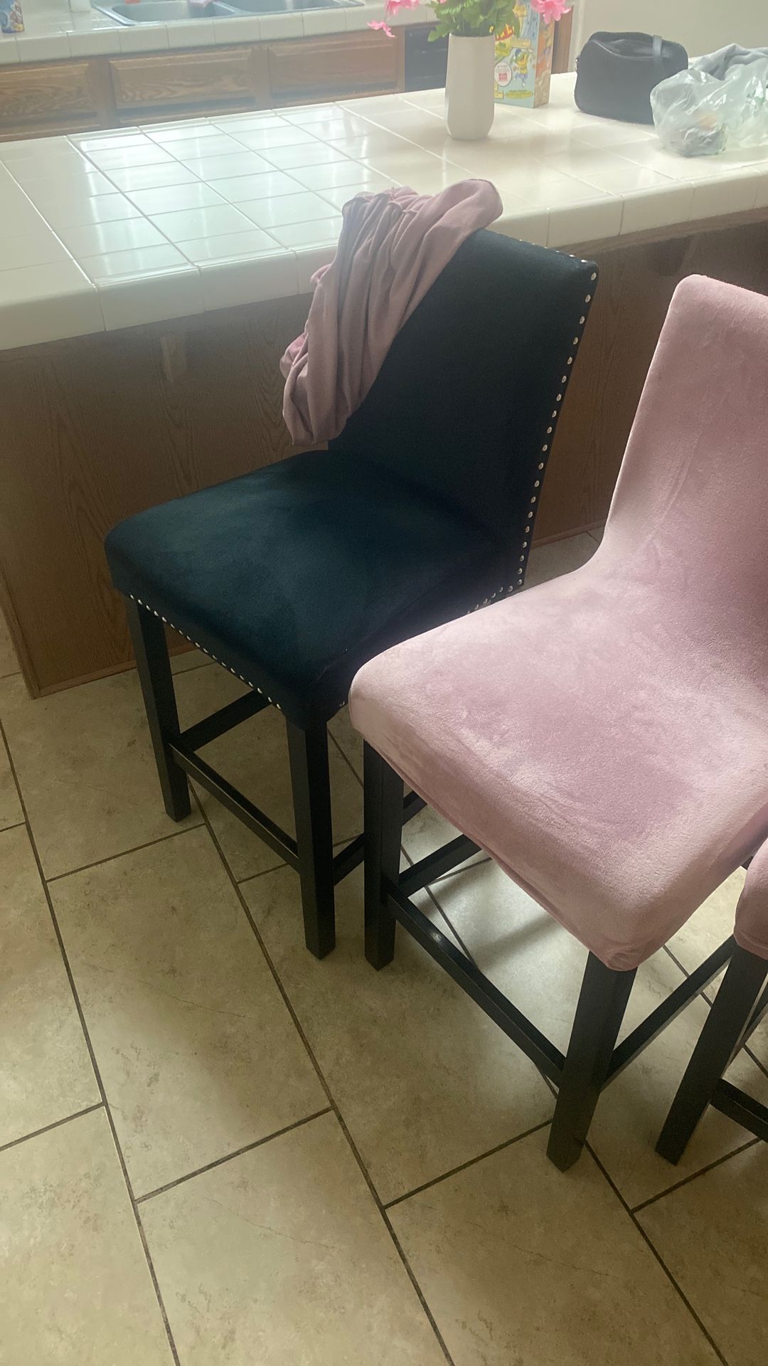 4 Bar Stools